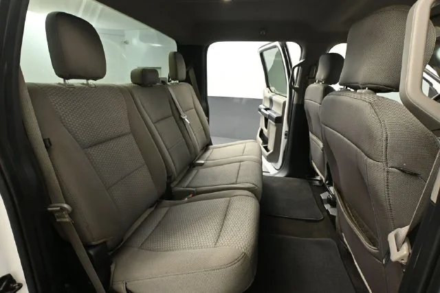 Used 2020 White Ford XLT image 32