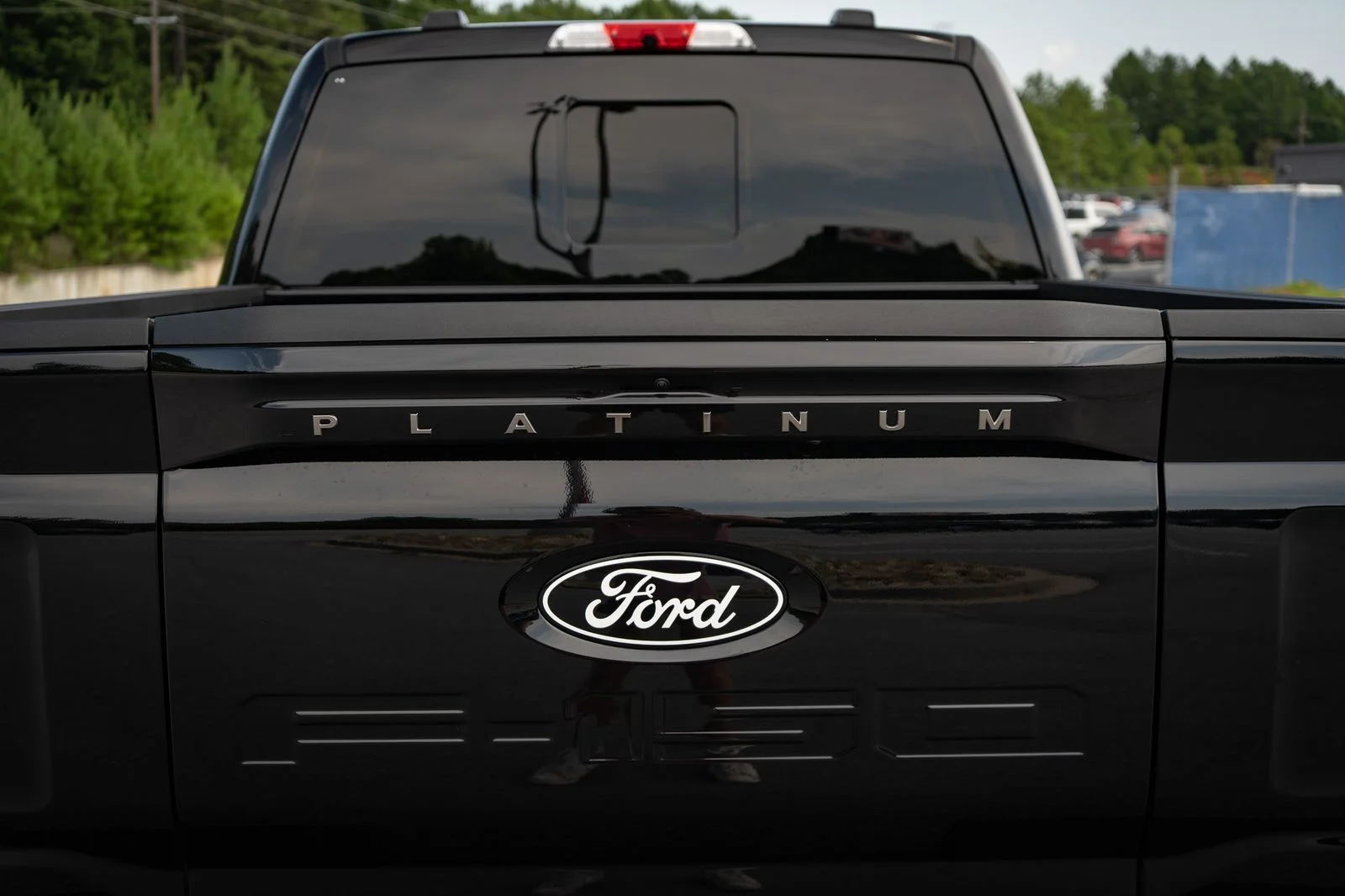 Used 2025 Black Ford Platinum image 19