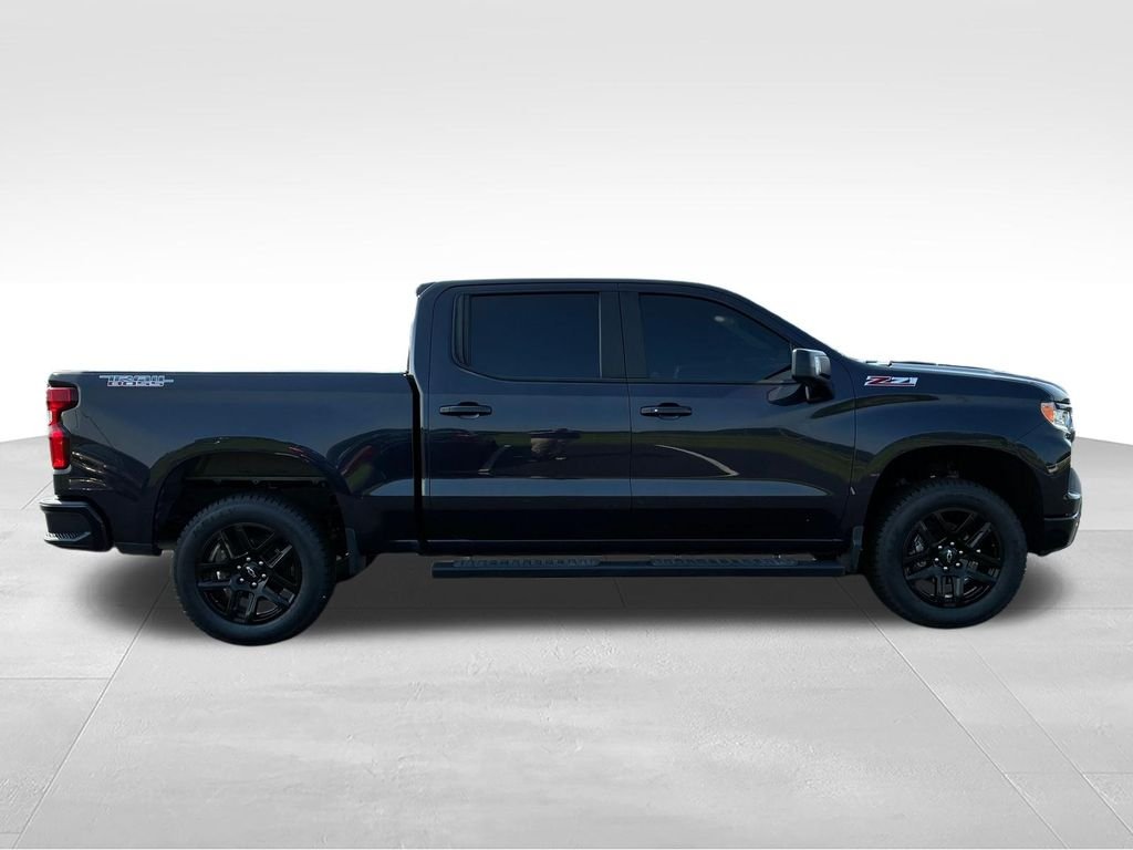 Used 2022 Gray Chevrolet LT Trail Boss image 5