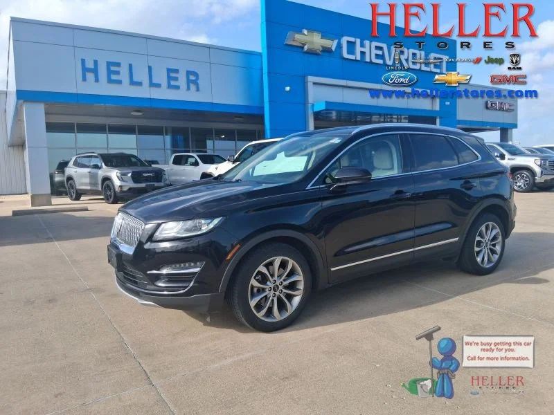 2019 Lincoln MKC Select FWD's photo