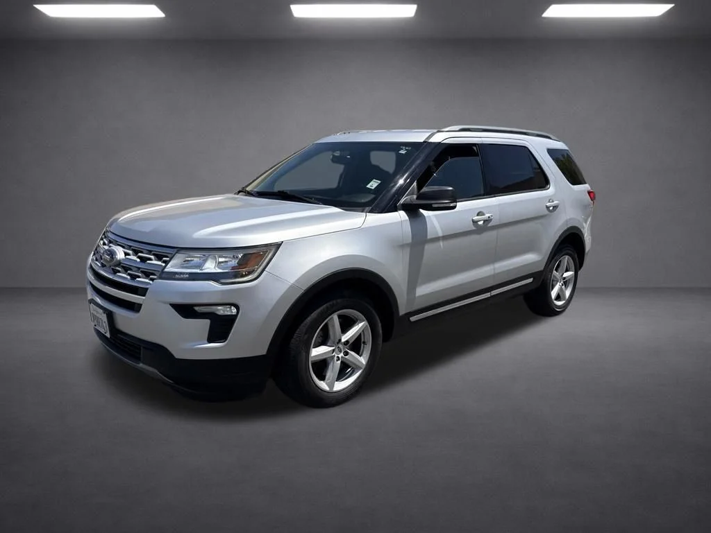 2019 Ford Explorer XLT FWD's photo