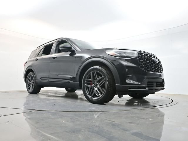 New 2026 Agate Black Metallic Ford ST image 41