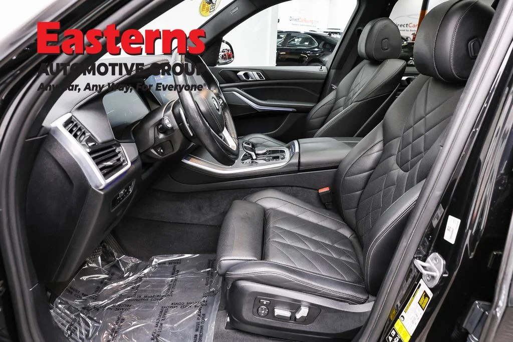 Used 2023 Black BMW xDrive40i image 14