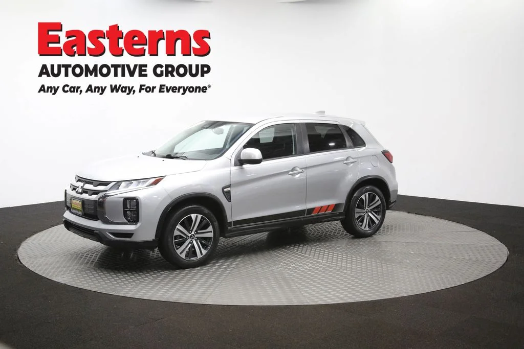 Used 2021 Silver Mitsubishi 2.0 ES image 121