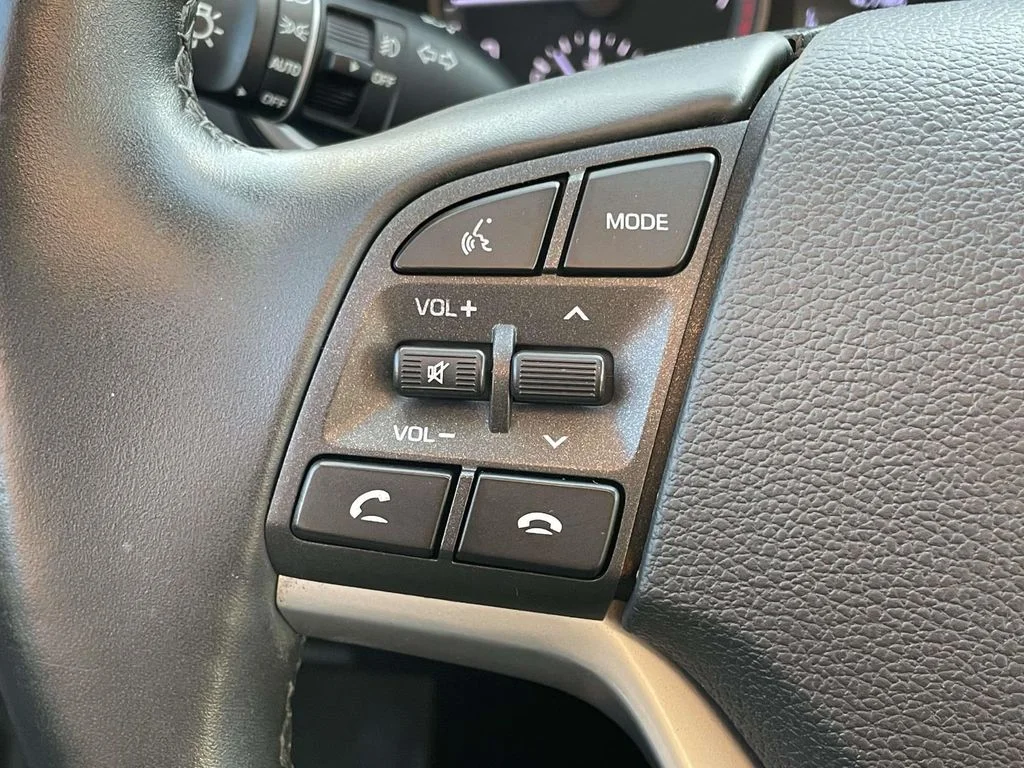 Used 2021 Magnetic Force Hyundai Limited image 10