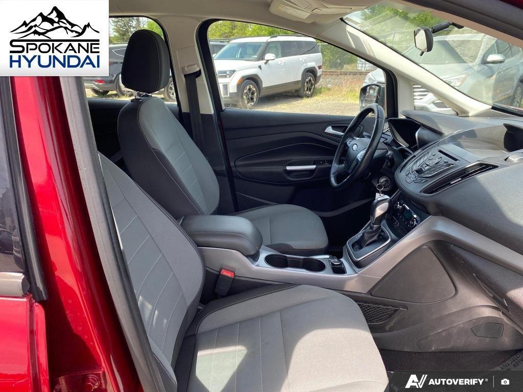 Used 2016 Ruby Red Metallic Tinted Clearcoat Ford SE image 25