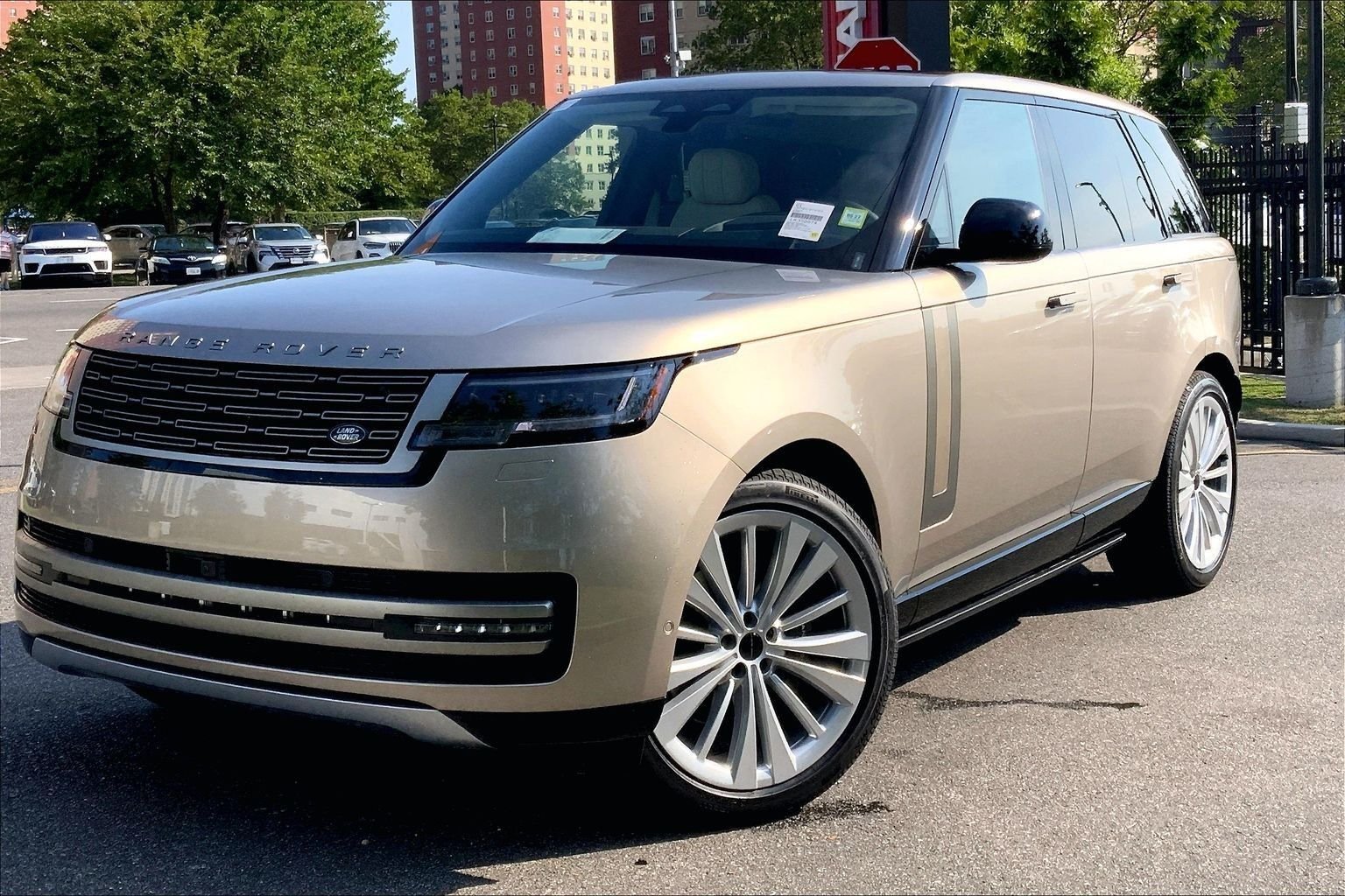 New 2026 Batumi Gold Land Rover SE image 1