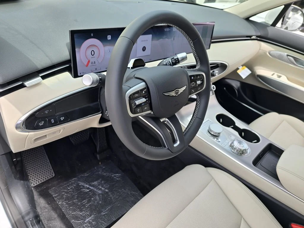 New 2027 White Genesis 2.5T Select image 14