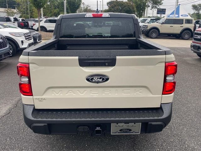 New 2025 Beige Ford XLT image 27