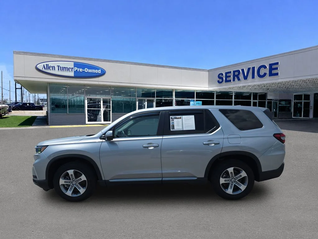 Used 2025 Lunar Silver Metallic Honda EX-L image 5