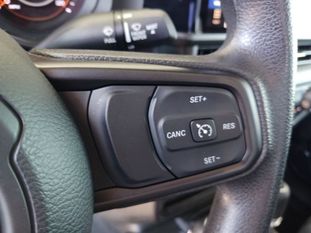 Used 2025 Gray Jeep Nighthawk image 33