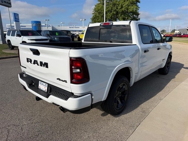 New 2027 Bright White Clear-Coat Exterior Paint RAM Big Horn image 4