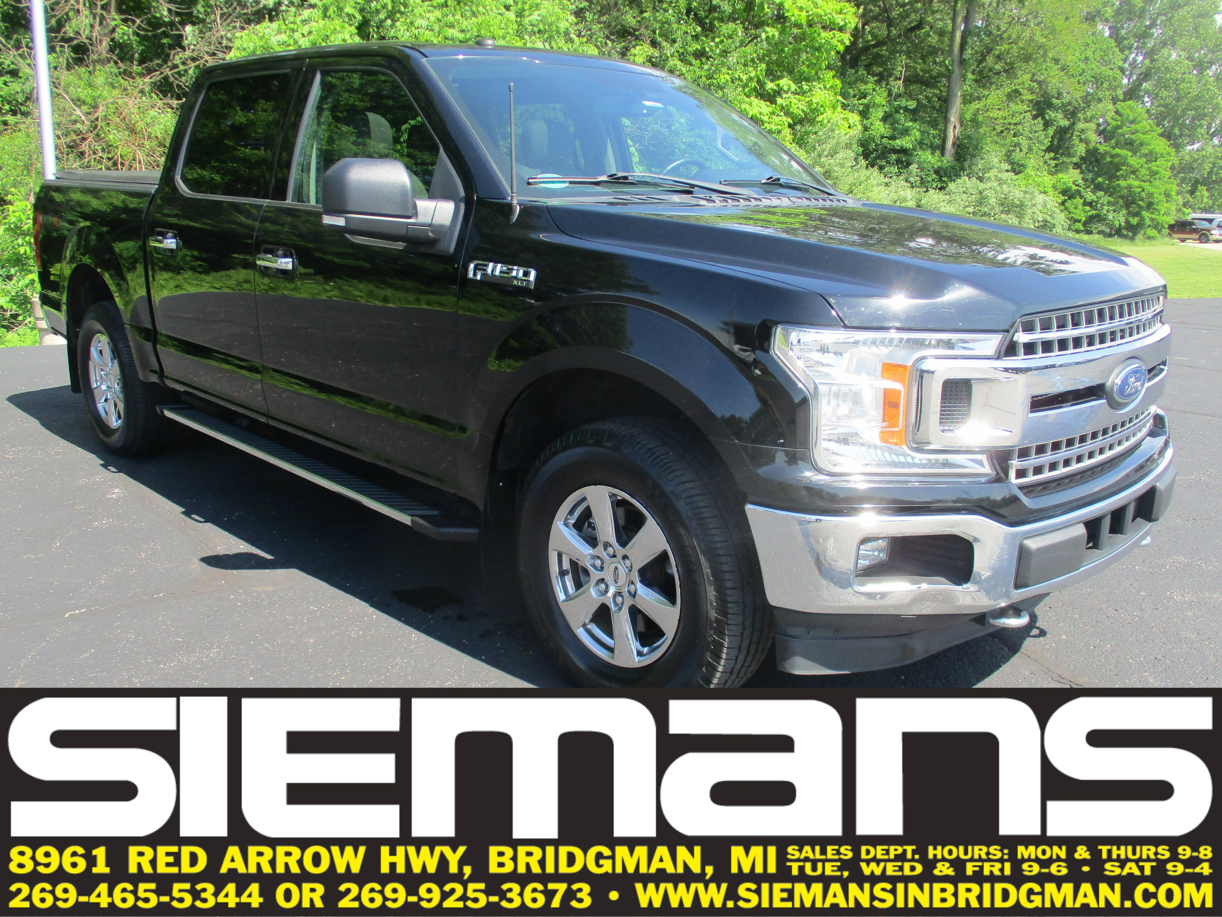 Used 2018 Shadow Black Ford XLT image 1
