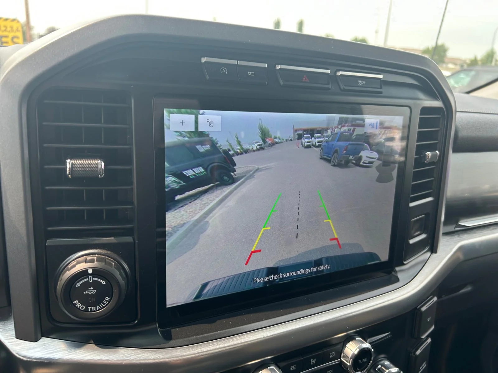 Used 2021  Ford LARIAT SuperCrew   EcoBoost™ image 28