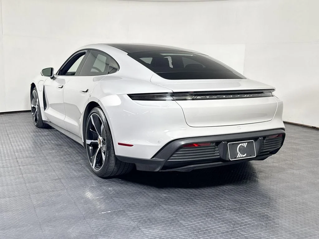 Used 2021 Chalk Porsche 4S w/ Performance Battery Plus image 3