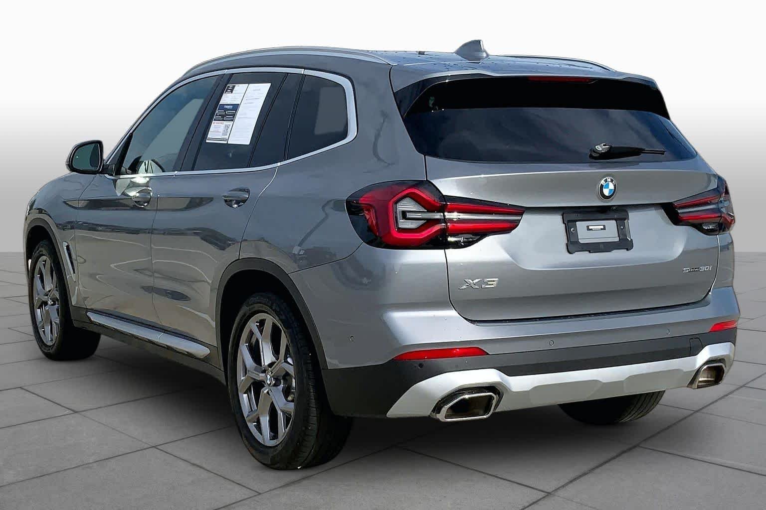 Used 2023 Skyscraper Gray Metallic BMW sDrive30i image 12
