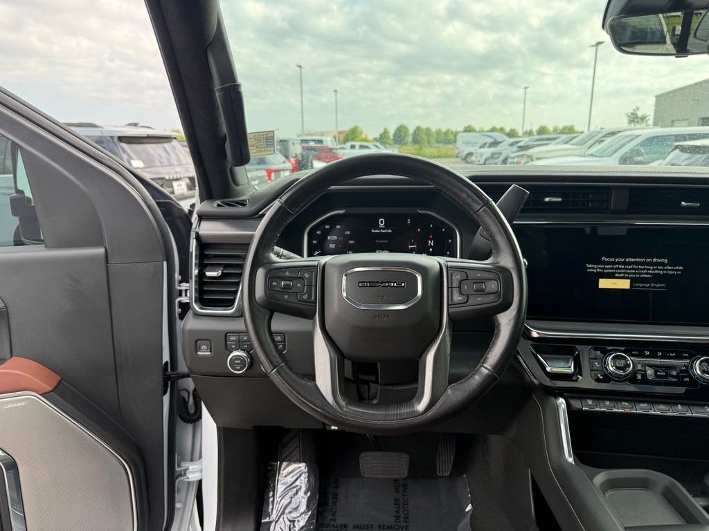 Used 2024 White Frost Tri-Coat GMC Denali Ultimate image 17