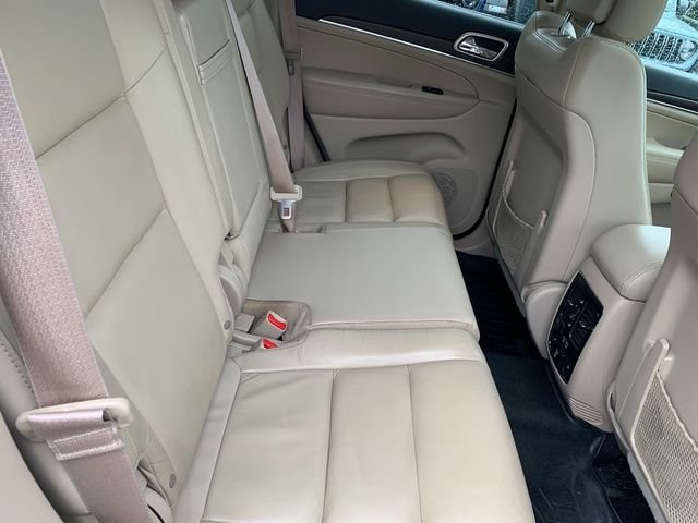Used 2017 White Jeep Limited image 14
