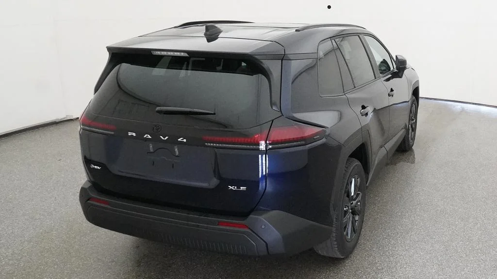 New 2026 Blueprint Toyota XLE Premium image 22