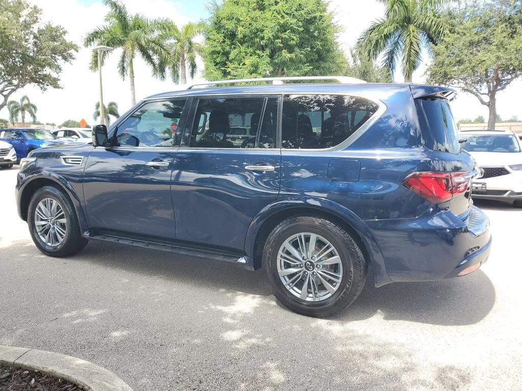 Used 2021 Blue INFINITI LUXE image 7