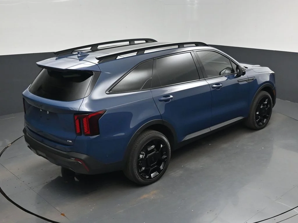 Certified Used 2025 Black Kia X-Line SX Prestige image 24