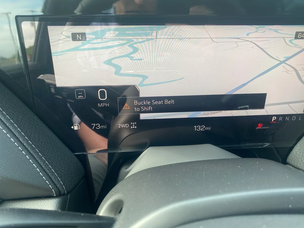 2025 GMC Yukon XL Denali - Photo 12