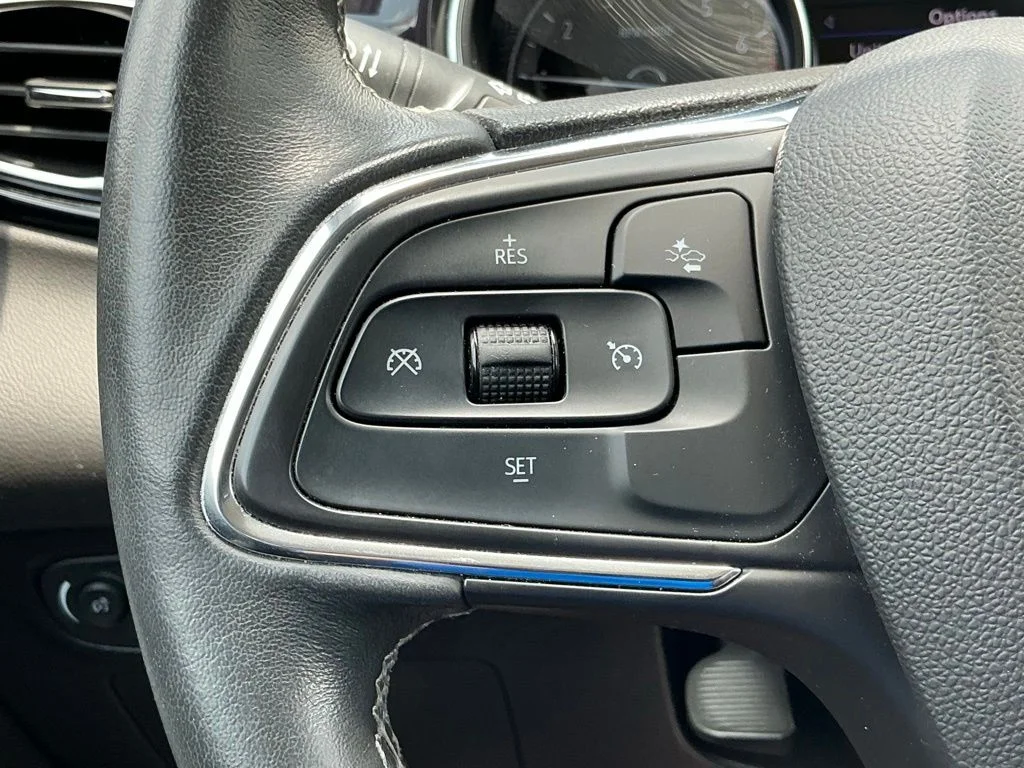 Used 2023 Black Buick Select image 35