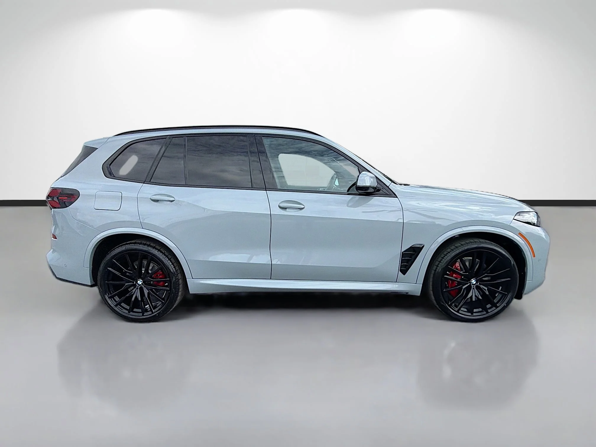 New 2026 Brooklyn Grey Metallic BMW xDrive40i image 2