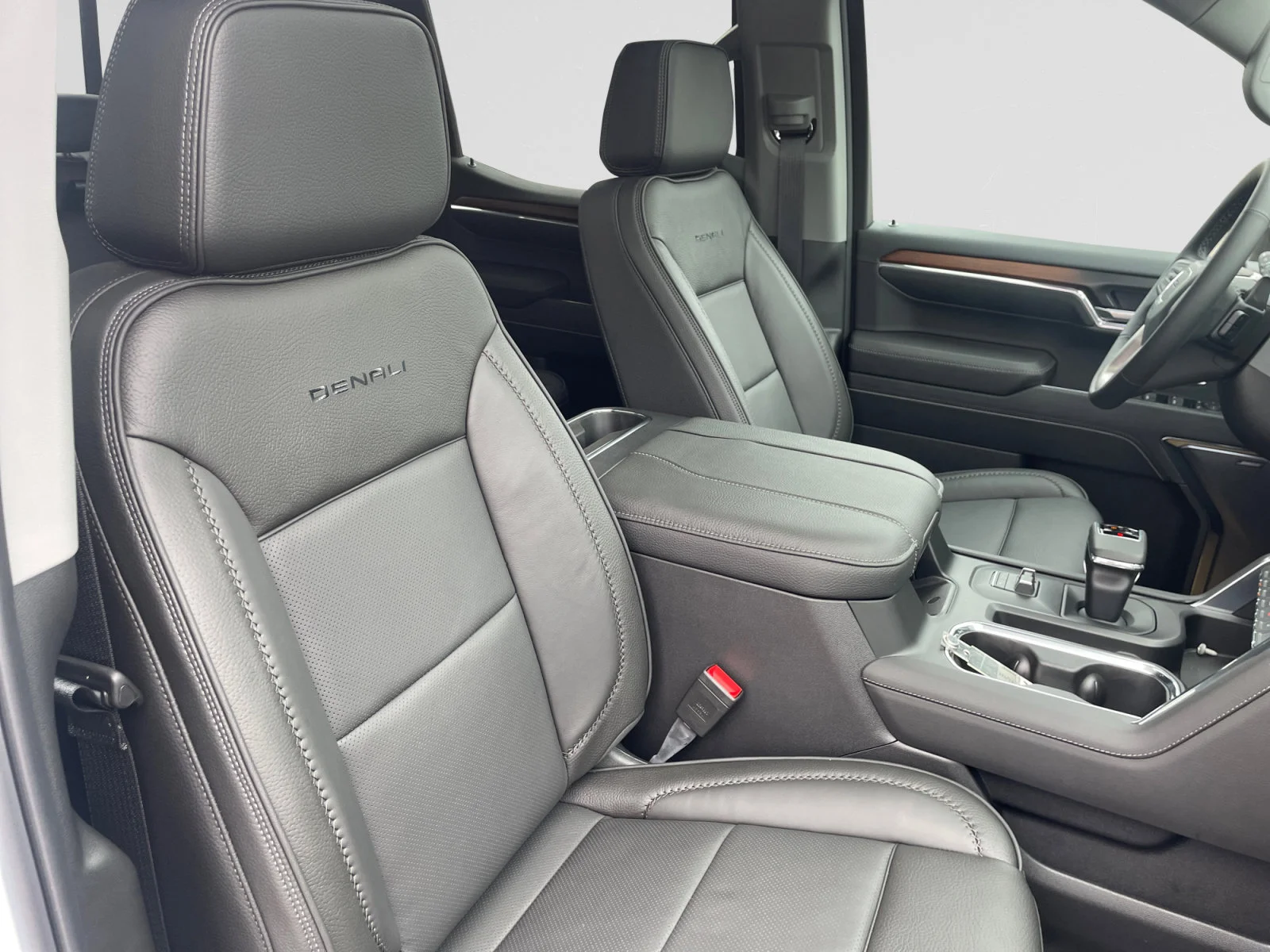 New 2026 Glacier White Tricoat GMC Denali image 12