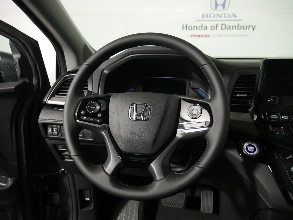 2026 Honda Odyssey Touring - Photo 11