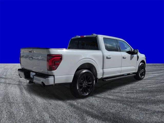 New 2026 Avalanche Ford Lariat® image 4
