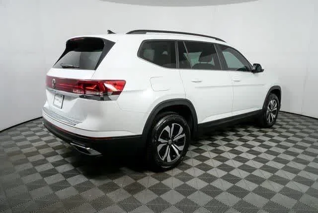 2026 Volkswagen Atlas SE - Photo 29