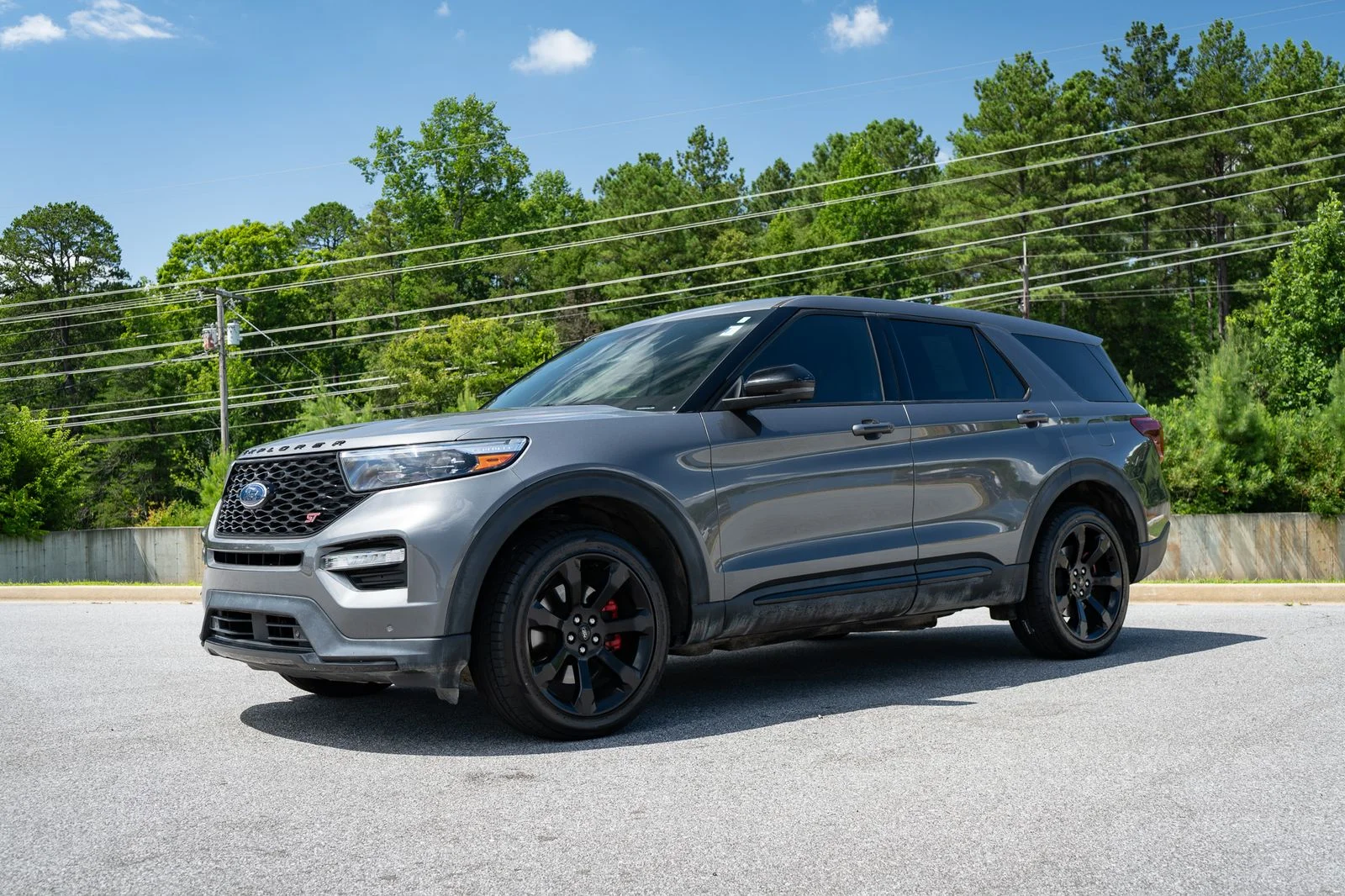 Used 2022 Gray Metallic Ford ST image 3