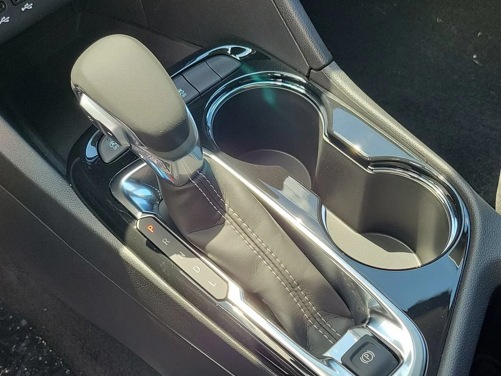 2026 Buick Encore GX Sport Touring - Photo 15
