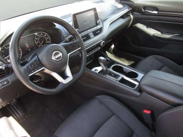 Used 2024 Gun Metallic Nissan 2.5 SV image 14