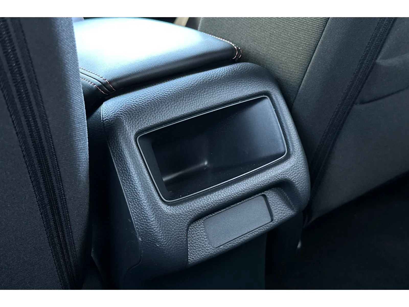 Used 2025 Platinum White Pearl Honda Sport image 44
