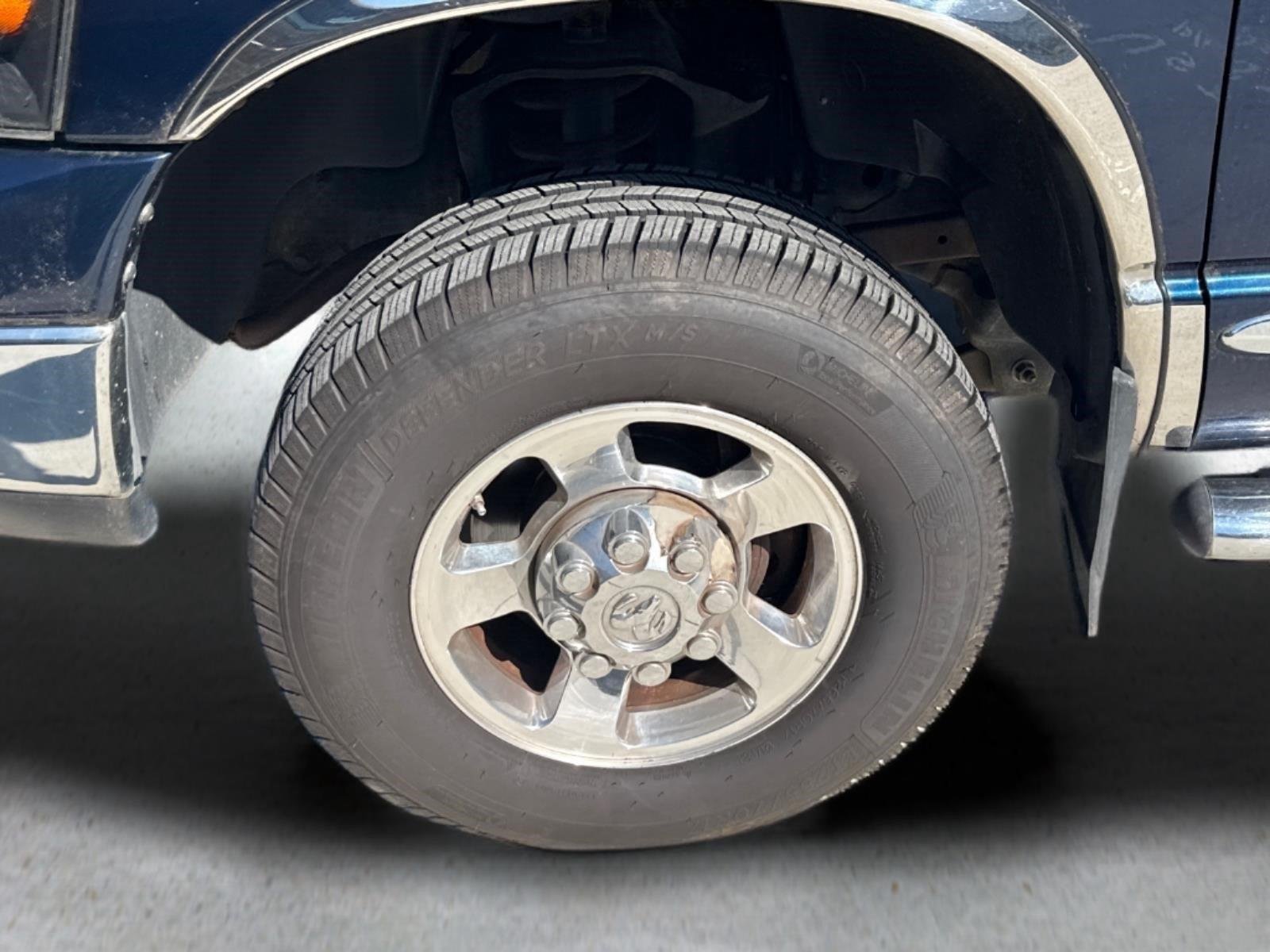 Used 2008 Patriot Blue Pearl Dodge SLT image 2