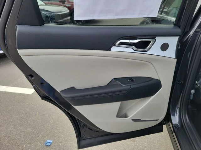 New 2026 Panthera Metal Kia EX image 26