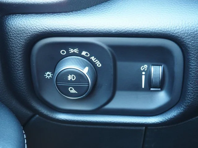 2026 RAM 3500 Big Horn - Photo 23