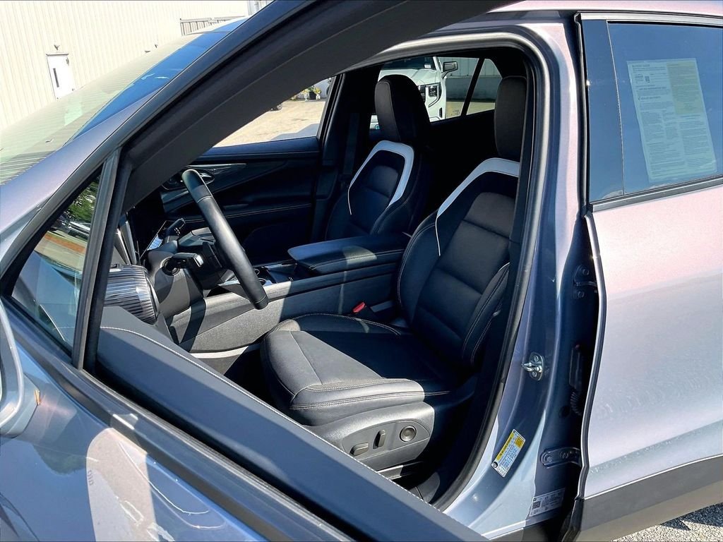 Used 2024 Gray Chevrolet LT image 10