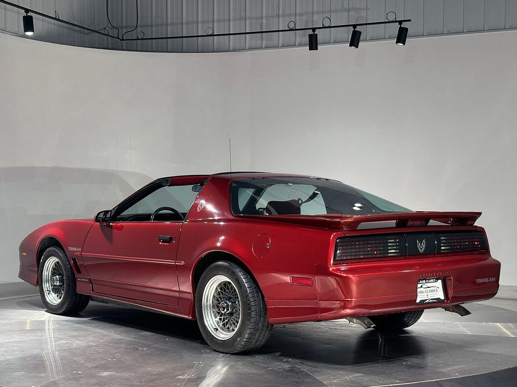 Used 1987 Red Pontiac  image 8