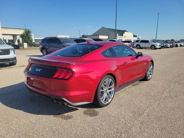 Used 2021 Red Metallic Ford GT Premium image 20