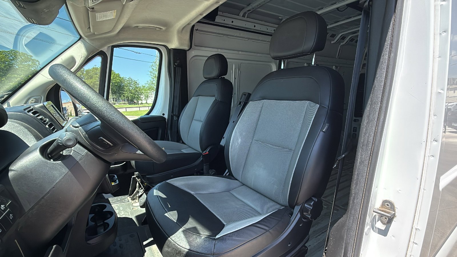 Used 2025 Bright White Clearcoat Ram Tradesman image 13