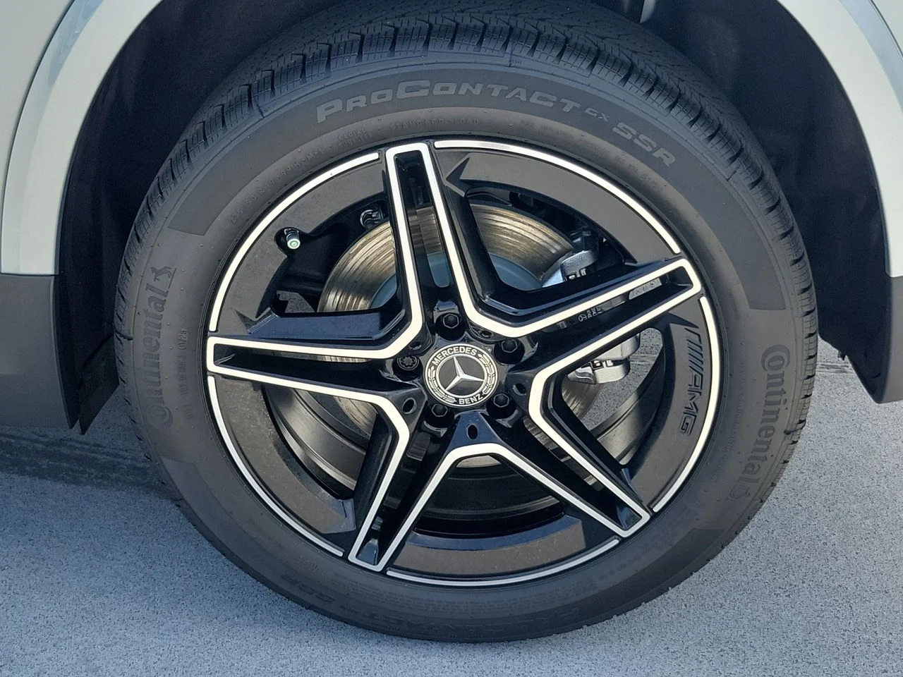 New 2026 Cirrus Silver Metallic Mercedes-Benz GLA 250 image 7