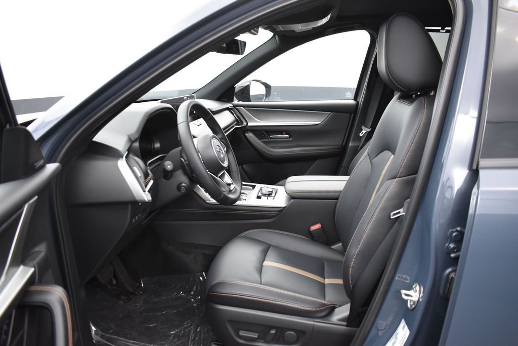 2026 Mazda CX-70 Premium Package - Photo 11