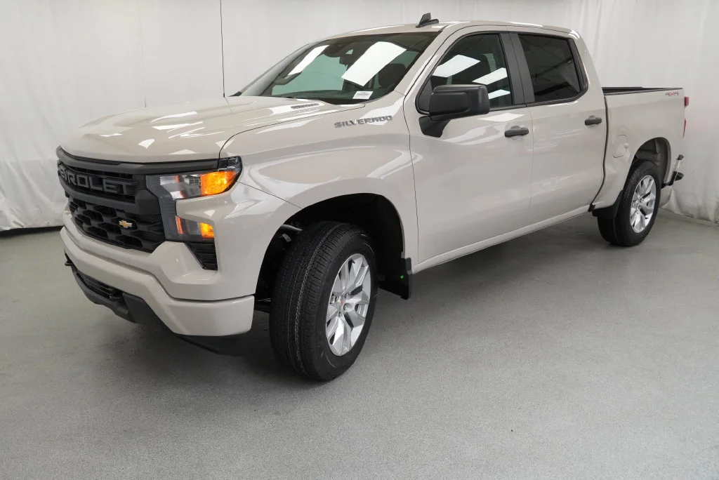 New 2026 White Sands Chevrolet Custom image 4