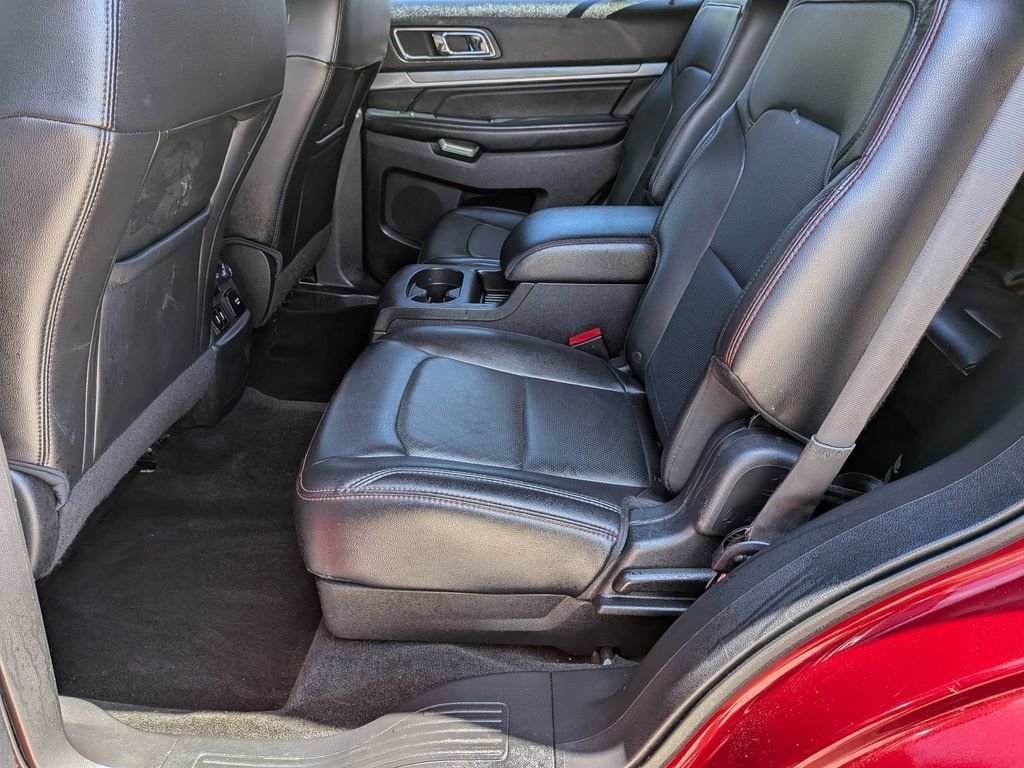 Used 2016 Red Ford Sport image 30