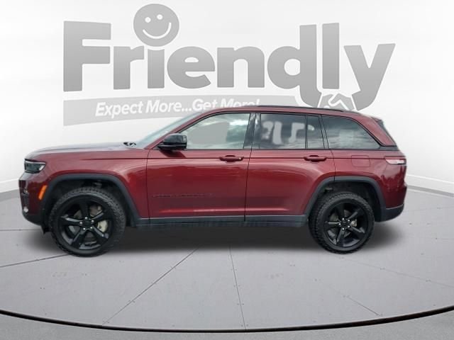 Used 2024 Red Jeep Limited image 2
