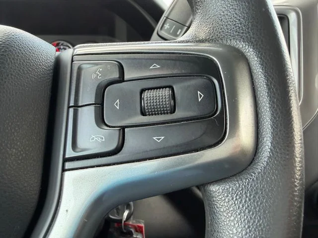 Used 2022 Blue Chevrolet Custom image 23