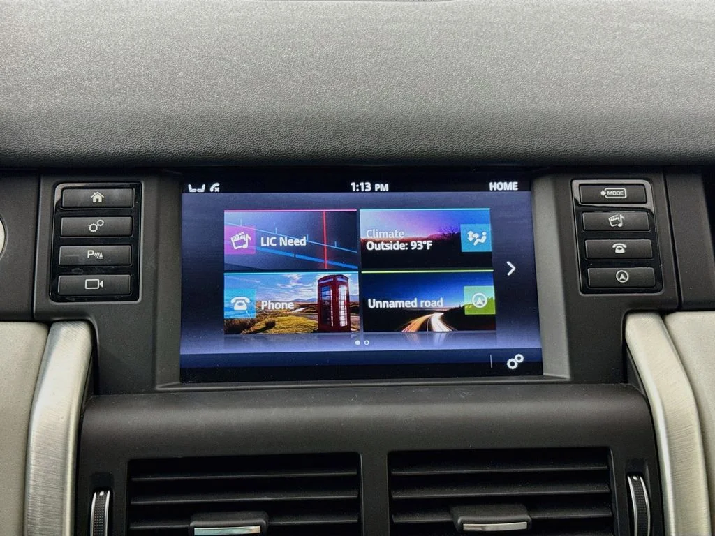 Used 2017 Black Land Rover HSE image 15